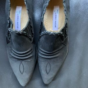 Guess black suede whip stitch bootie 7